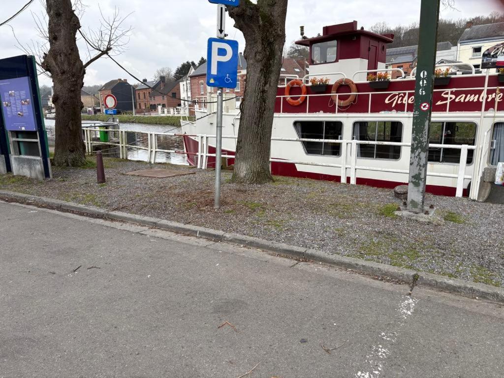 Gite Le Sambre Thuin Exterior photo